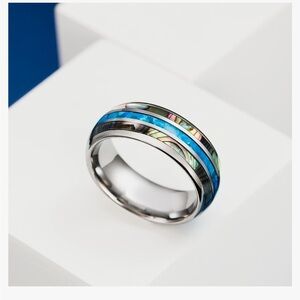 NIB beautiful unisex ring various sizes